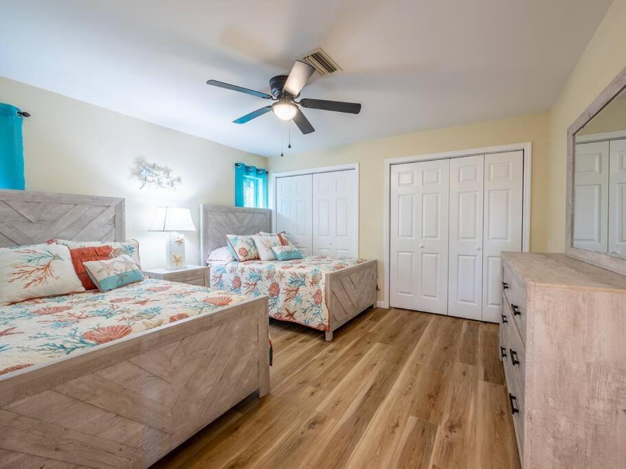 Englewood, Manasota Keys - 2 Bedroom Luxury Villa, Pool, Game Room, 6 Min To Beaches Next To Canal Esterno foto