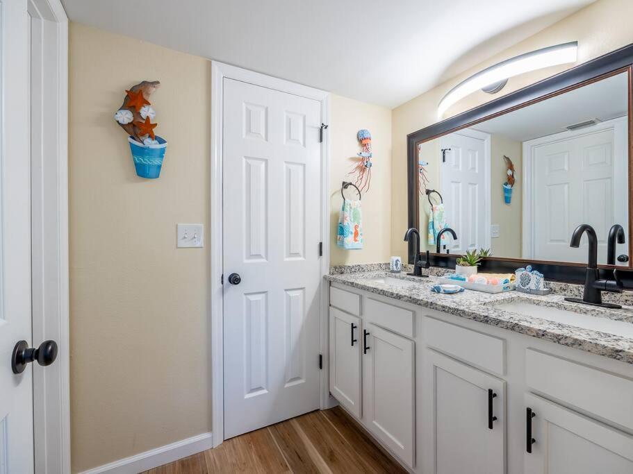 Englewood, Manasota Keys - 2 Bedroom Luxury Villa, Pool, Game Room, 6 Min To Beaches Next To Canal Esterno foto